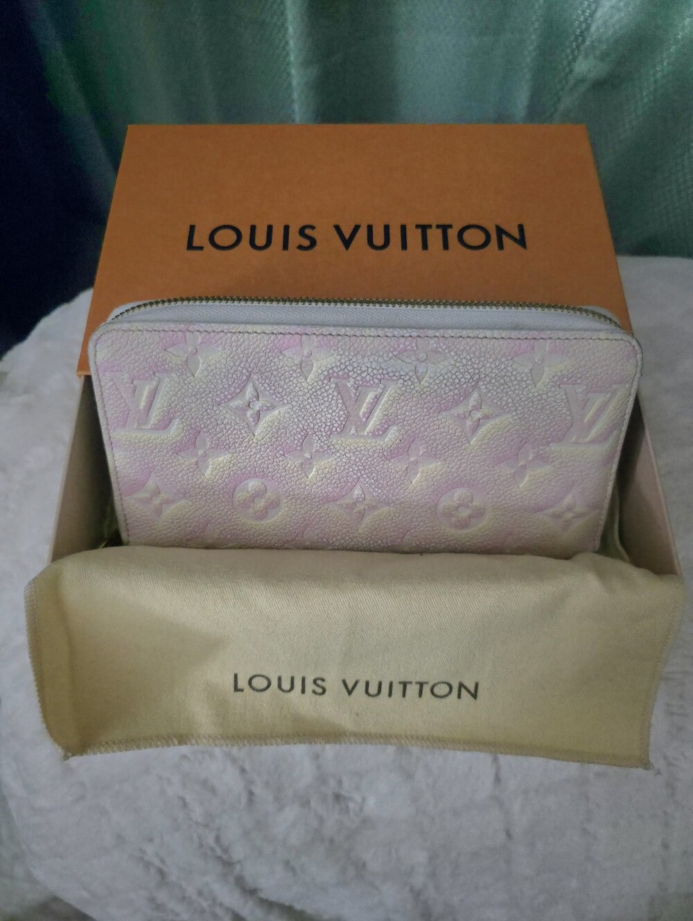 Louis Vuitton Empreinte  Monogram Summer Stardust Zip Wallet. Limited Edition.